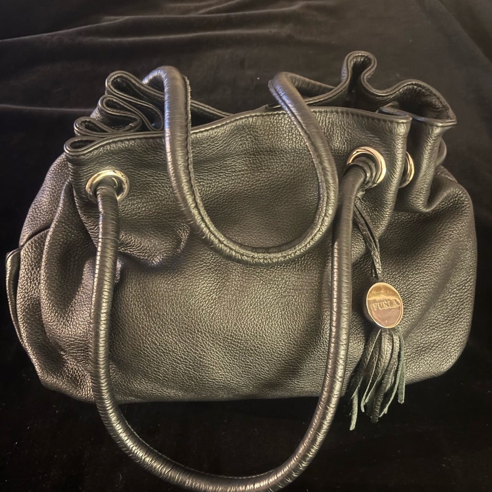 Furla Black Leather Shoulder Bag